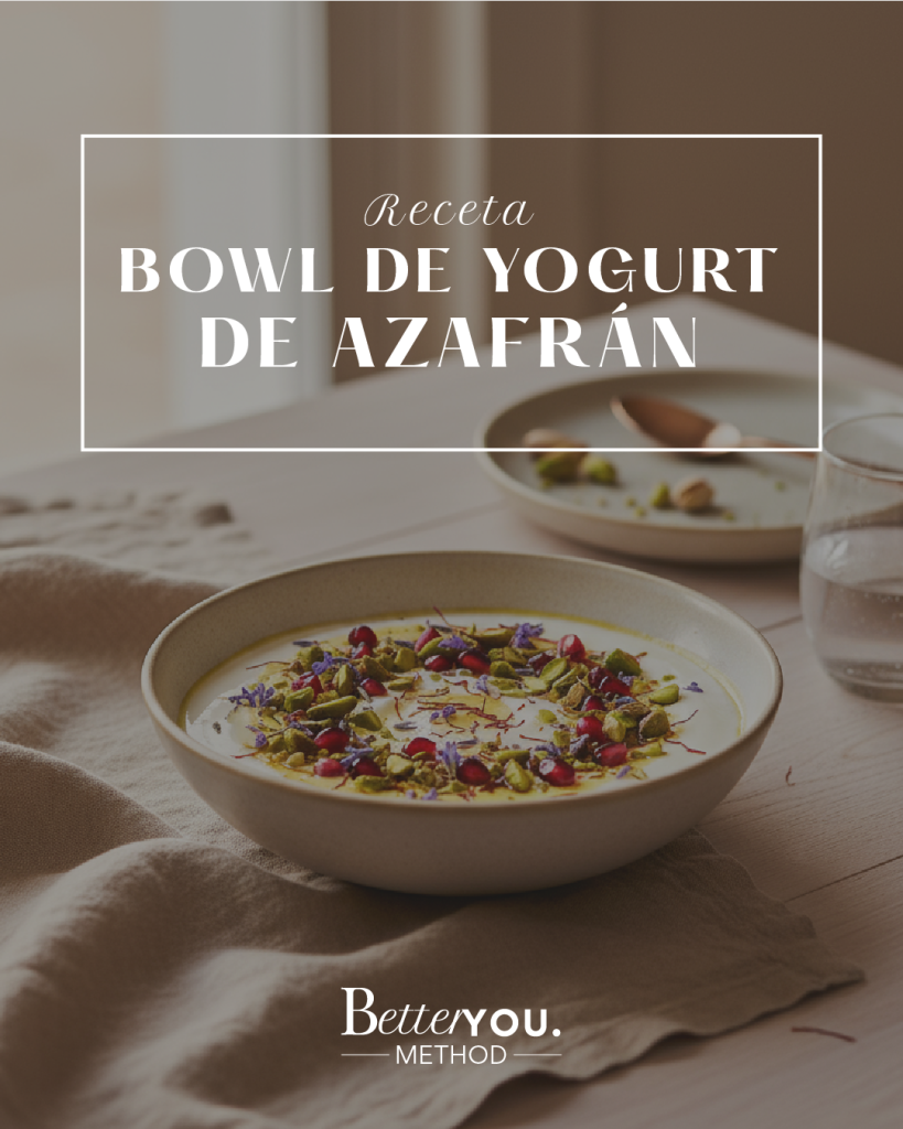 Bowl de yogurt con azafrán cremoso y nutritivo