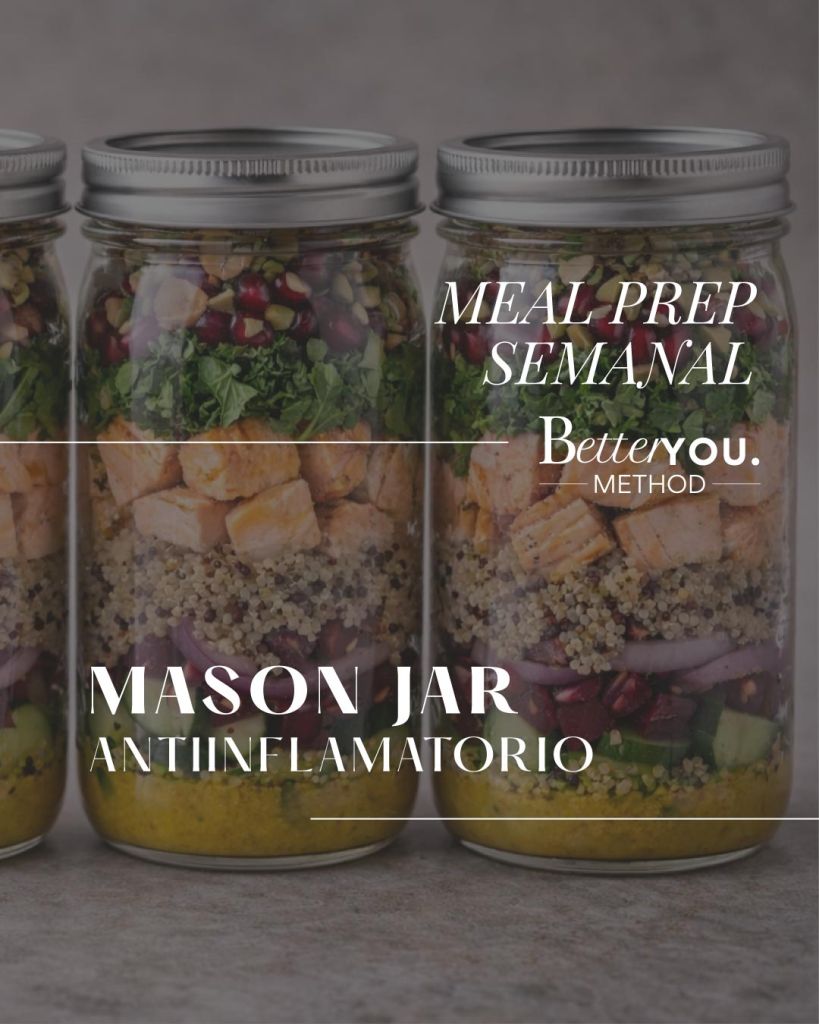 Mason jar dorado antiinflamatorio saludable